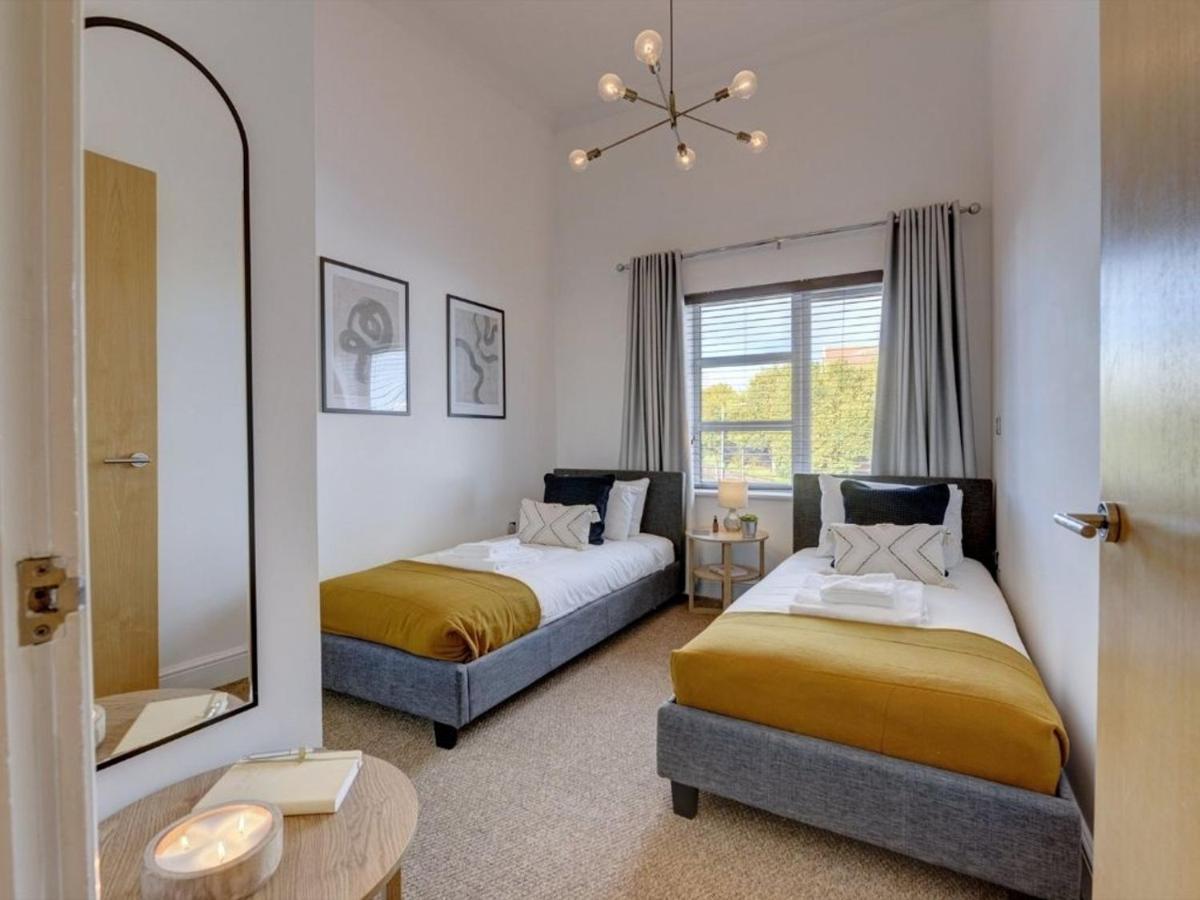 The Clement Apartment Stylish Two Bedroom Apartment Very Close To The Birmingham Arena Eksteriør billede
